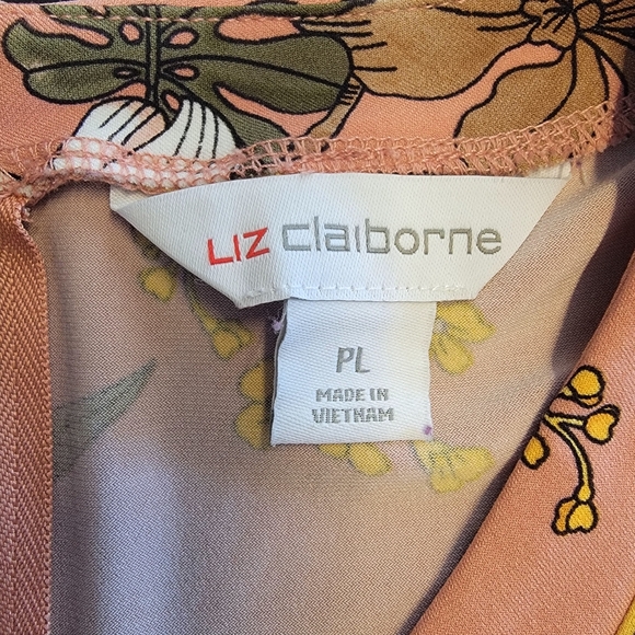 Liz Claiborne Floral Patterned Top - Picture 4 of 4